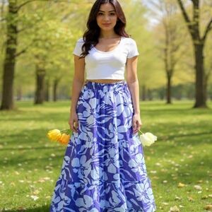 💜Vintage Purple & White Patterned Rufle Maxi Skirt